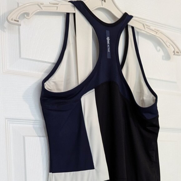 Fabulous assymetrical Tonic Active Tennis Dress - Picture 4 of 10